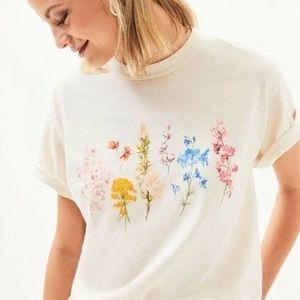 PACSUN CROPPED FLOWER GRAPHIC TSHIRT